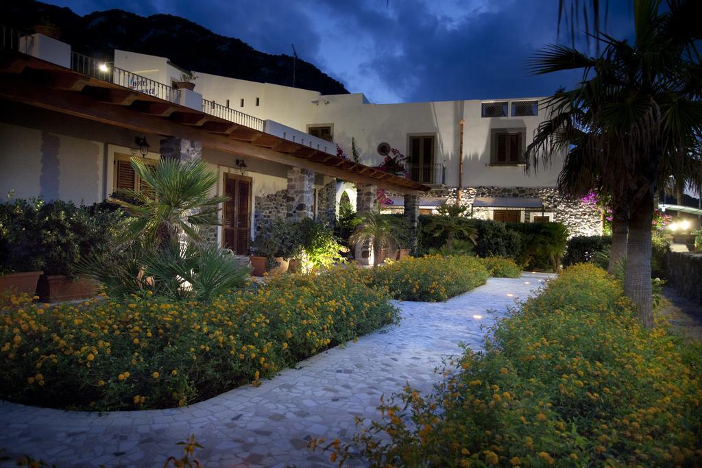 Hotel Residence Acquacalda Lipari  Zewnętrze zdjęcie